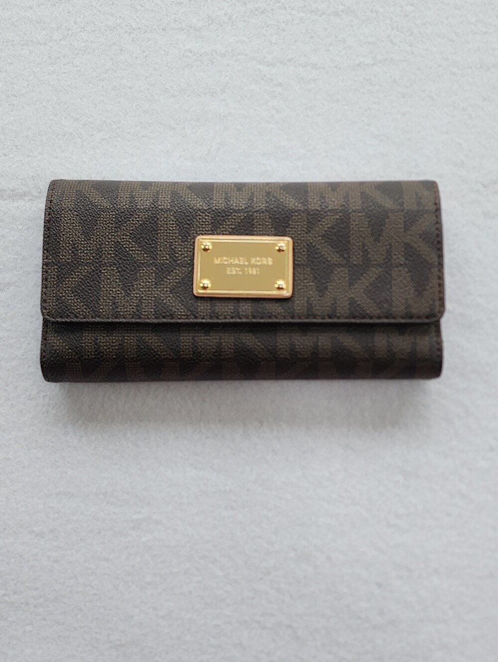 Michael Kors Jet Set Brown MK Signature PVC Continental Wallet w/ ID Holder